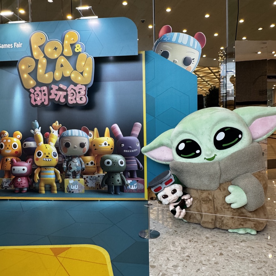 Hong Kong Day 1: Celebration & A Changing Market