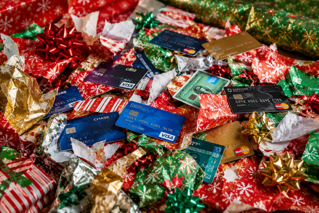 The Disruption Report: Credit Card Debt Grows